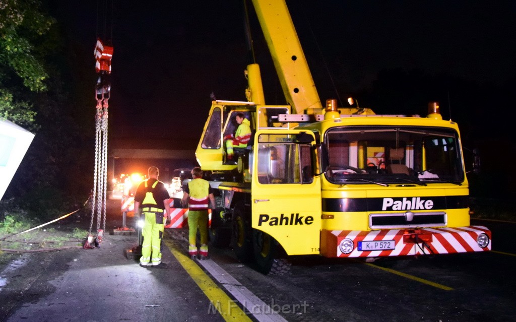 Schwerer VU A 3 Rich Oberhausen Hoehe AK Leverkusen P143.JPG - Miklos Laubert